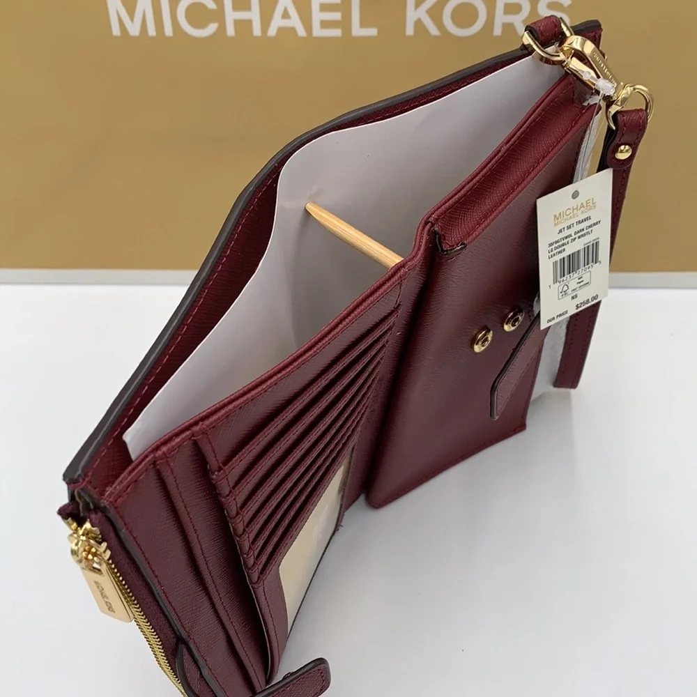 MICHAEL KORS LARGE DOUBLE ZIP WRISTLET WALLET DARK CHERRY COLOR MERLOT MULBERRY - Picture 5 of 16